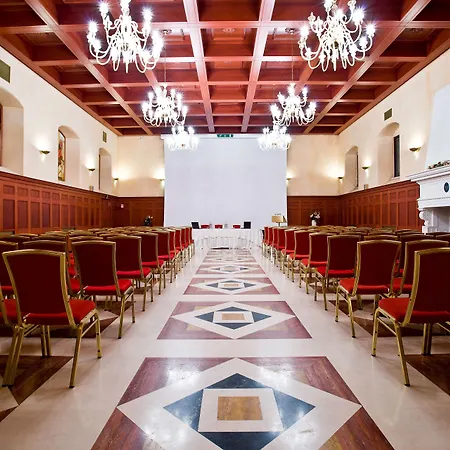 Ξενοδοχείο Palace San Michele Monte SantʼAngelo