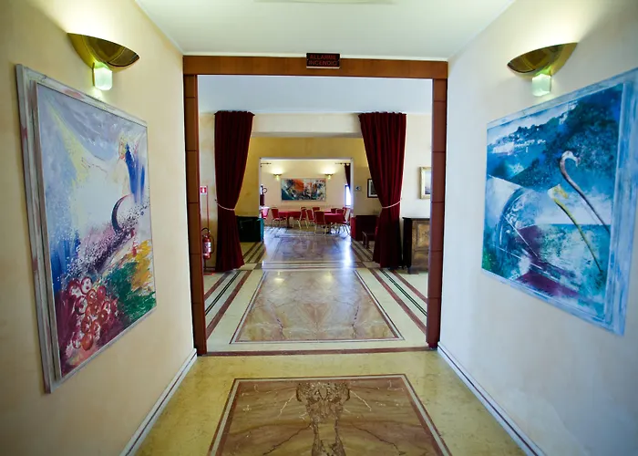 Palace San Michele 4* Monte SantʼAngelo