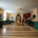 Palace San Michele Otel 4*
