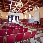 Palace San Michele Otel Monte SantʼAngelo