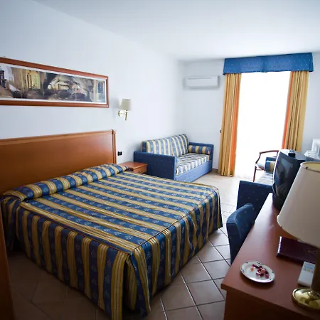 ホテル パレス サン ミケーレ モンテ・サンタンジェロ