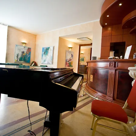 Hotel Palace San Michele