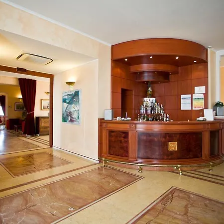 ホテル パレス サン ミケーレ