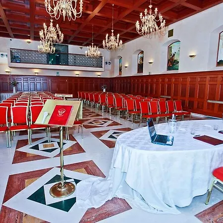 Palace San Michele Hotel 4*