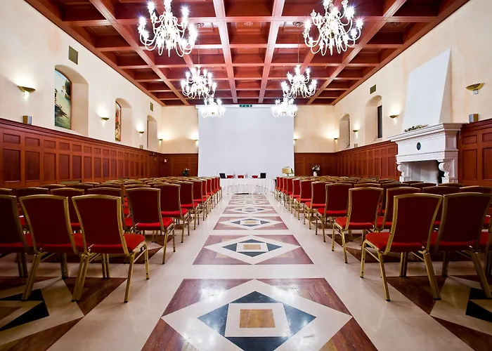 Hotel Palace San Michele Monte SantʼAngelo