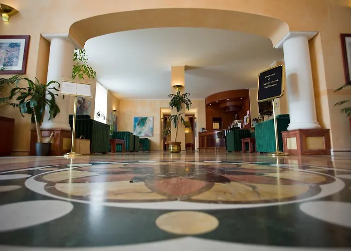Hotel Palace San Michele 4*